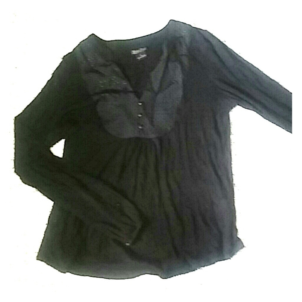 Black buttoned shirt
